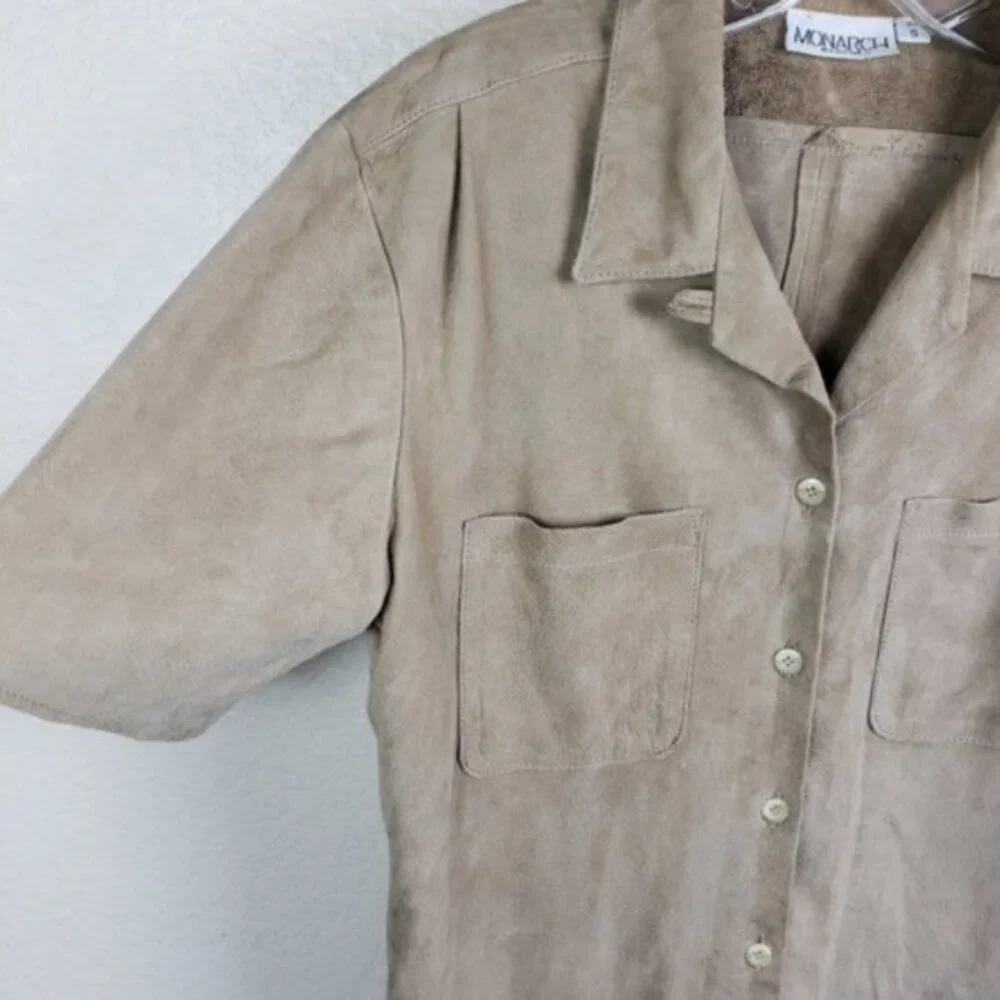 Vintage MONARCH New Zealand Genuine Suede Leather Shirt size S Tan/Stone Y2K
